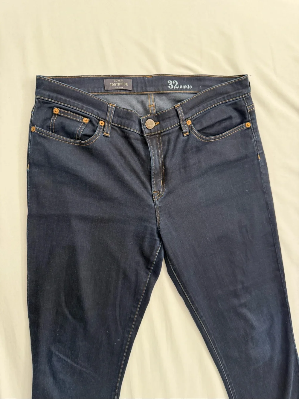 J. Crew Women’s Skinny Jeans in Deep Navy size 32